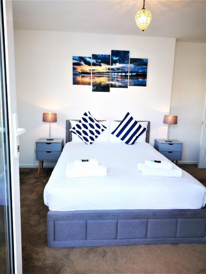 Appartamento Marina Living With Parking, Balcony, Quiet And Secure Hove Esterno foto
